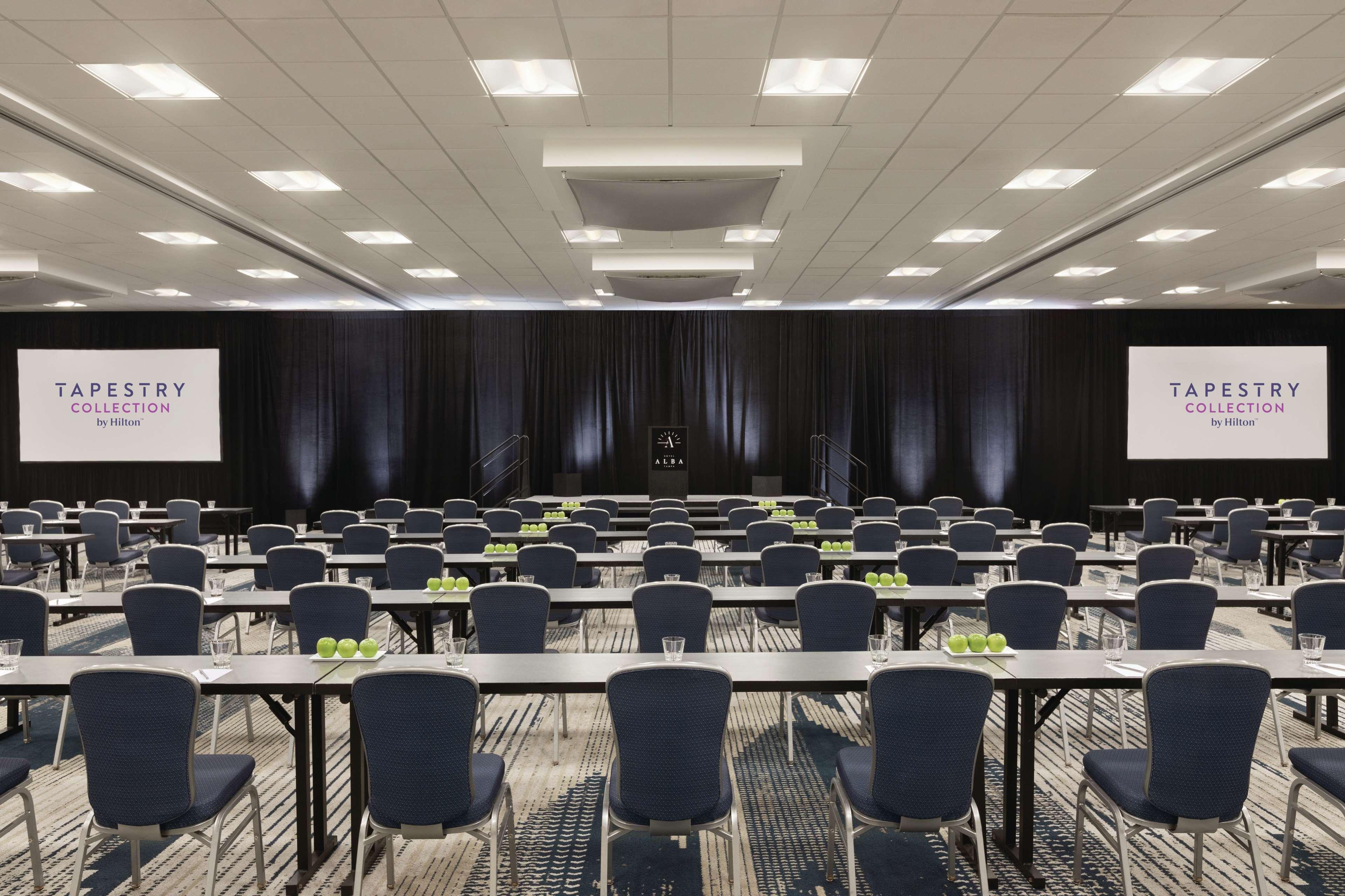 Hotel Alba Tampa, Tapestry Collection By Hilton Exteriör bild
