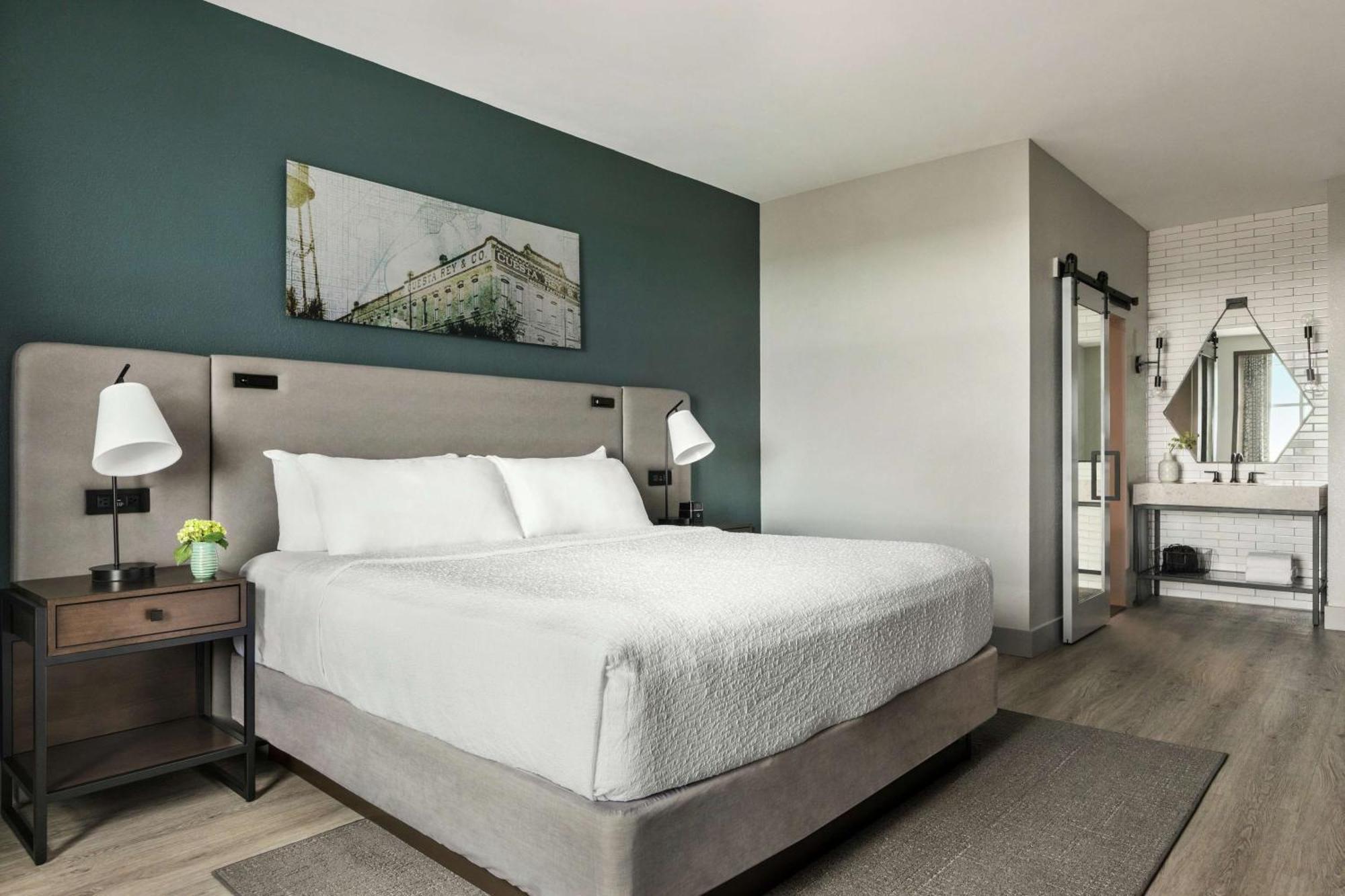 Hotel Alba Tampa, Tapestry Collection By Hilton Exteriör bild